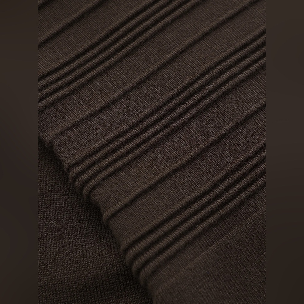 Commense Cinched Waist Knit Shirt Dress - Picture 4 of 5
